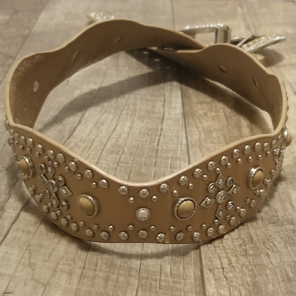 Jeweled Women's Tan Belt - Picture 3 of 7